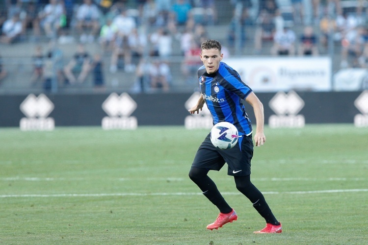 莫德里奇和, 消息来源