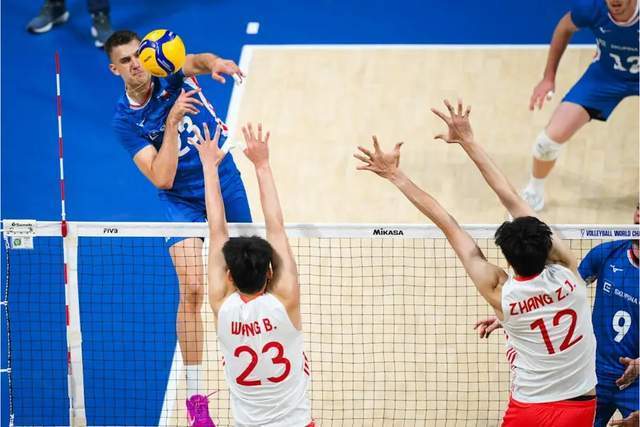 于捷克队, 队的拦防体, BvA