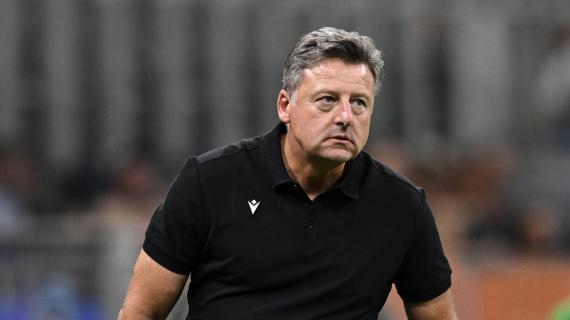 我们在考虑, 卫还是四后, src